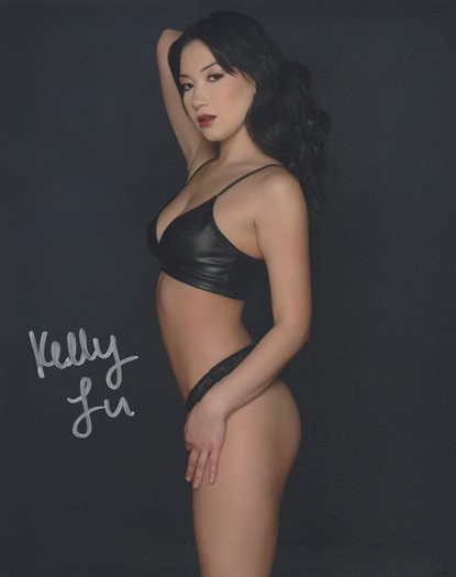 Kelly Lu autograph